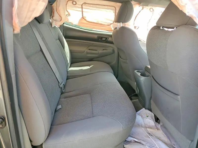 2011 TOYOTA TACOMA V6  