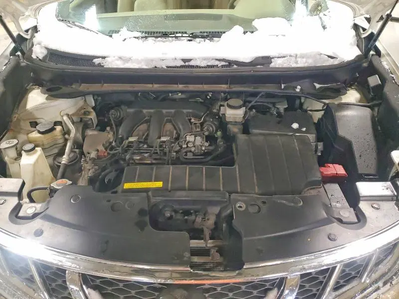 2013 NISSAN MURANO S  