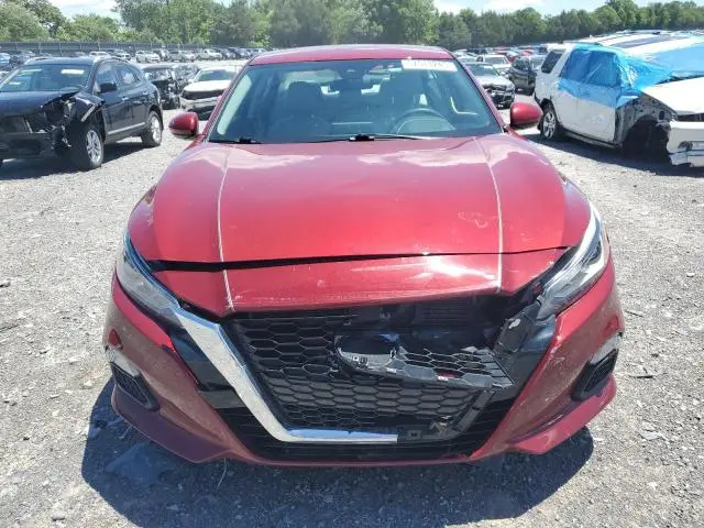 2022 NISSAN ALTIMA SV  