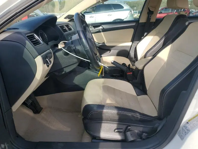 2014 VOLKSWAGEN JETTA SEL  