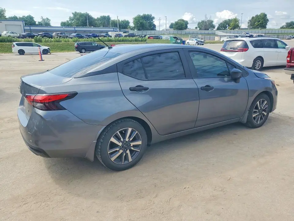 2024 NISSAN VERSA S  