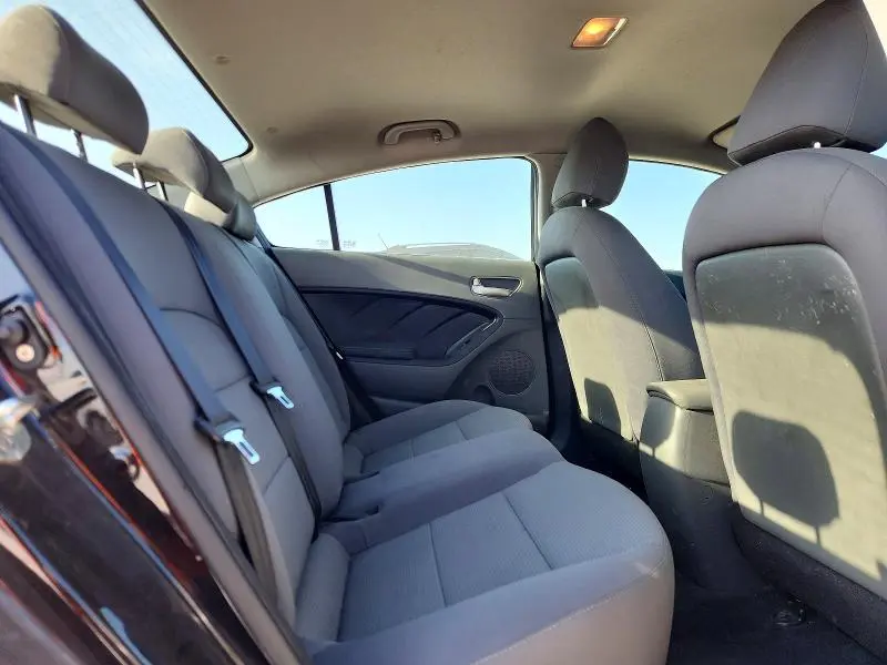 2018 KIA FORTE LX  
