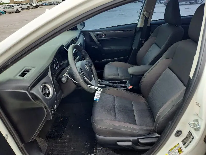 2017 TOYOTA COROLLA LE  