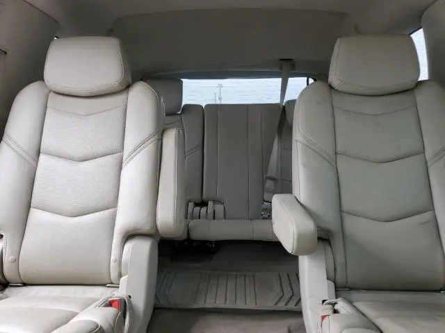 2017 CADILLAC ESCALADE LUXURY  