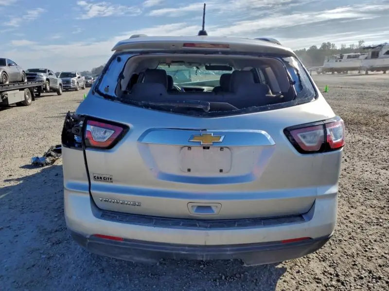 2017 CHEVROLET TRAVERSE LS  