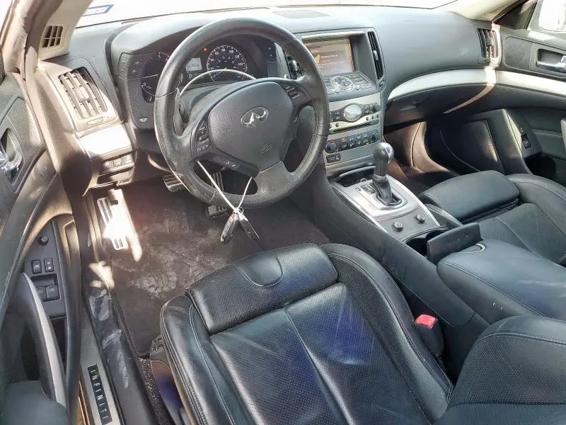2011 INFINITI G37 BASE  
