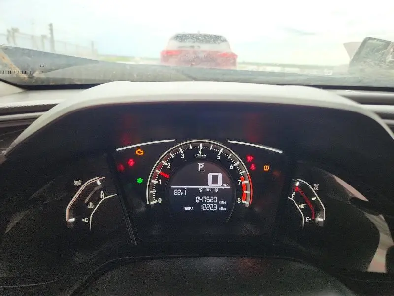 2018 HONDA CIVIC LX  