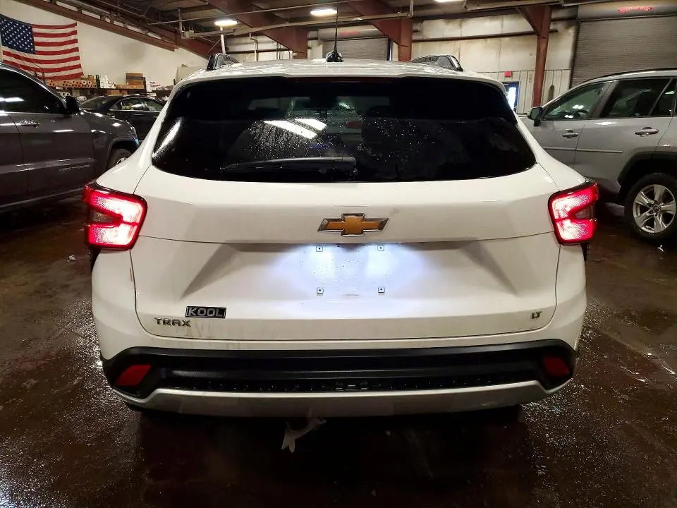 2025 CHEVROLET TRAX 1LT  