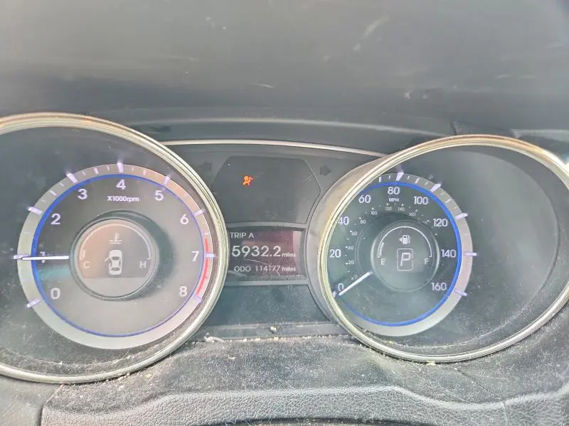 2011 HYUNDAI SONATA LIMITED  