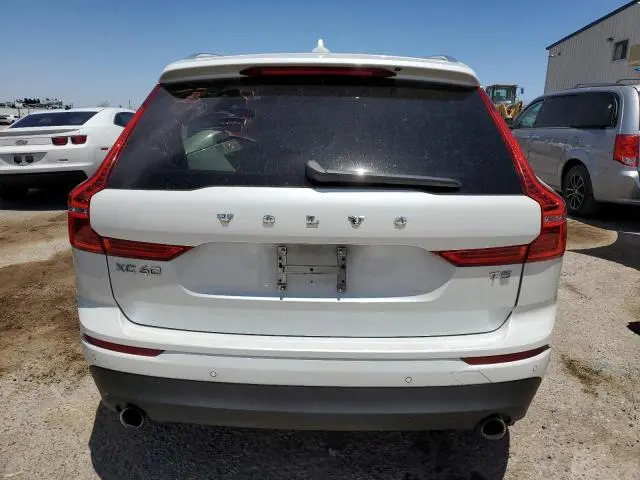2021 VOLVO XC60 T5 MOMENTUM  
