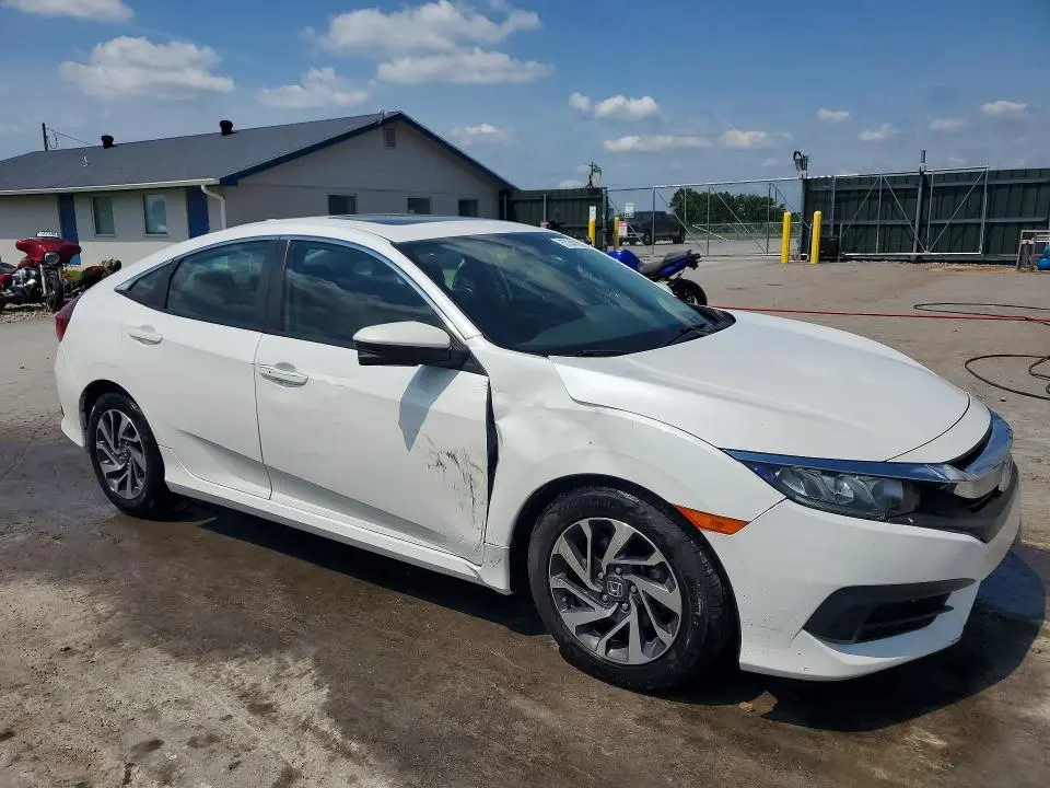 2018 HONDA CIVIC EX  