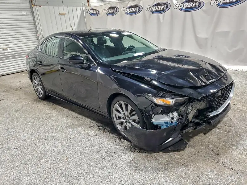 2024 MAZDA 3 PREFERRED  