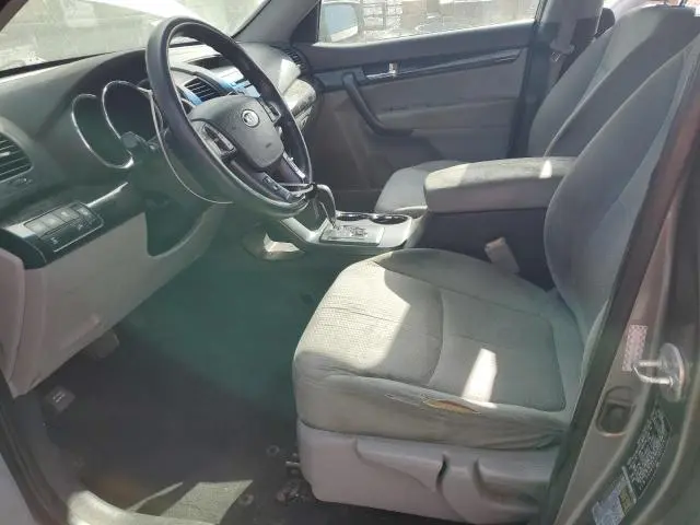 2011 KIA SORENTO BASE  