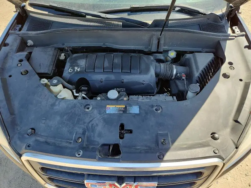 2015 GMC ACADIA SLE  