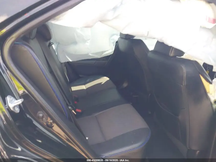 2017 TOYOTA COROLLA SE