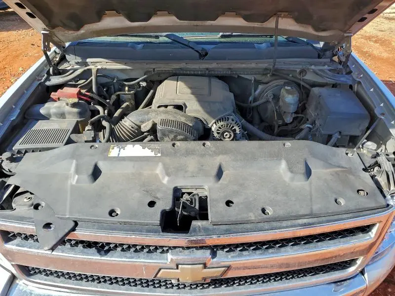 2011 CHEVROLET SILVERADO C1500 LT  