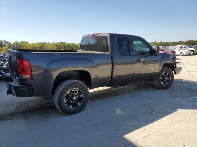 2011 GMC SIERRA K2500 SLE