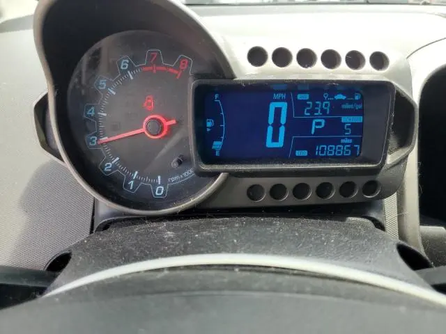 2014 CHEVROLET SONIC LT  