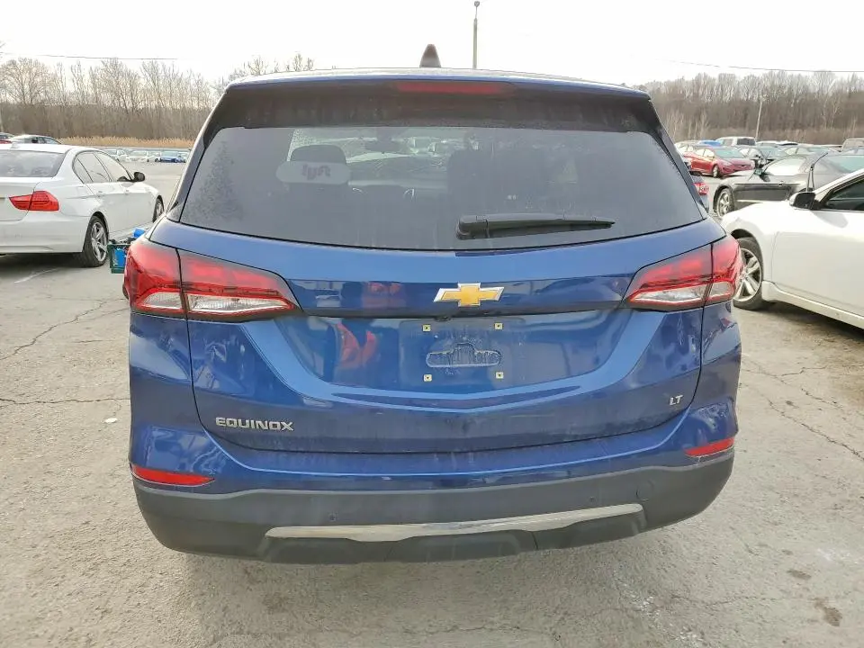 2022 CHEVROLET EQUINOX LT  