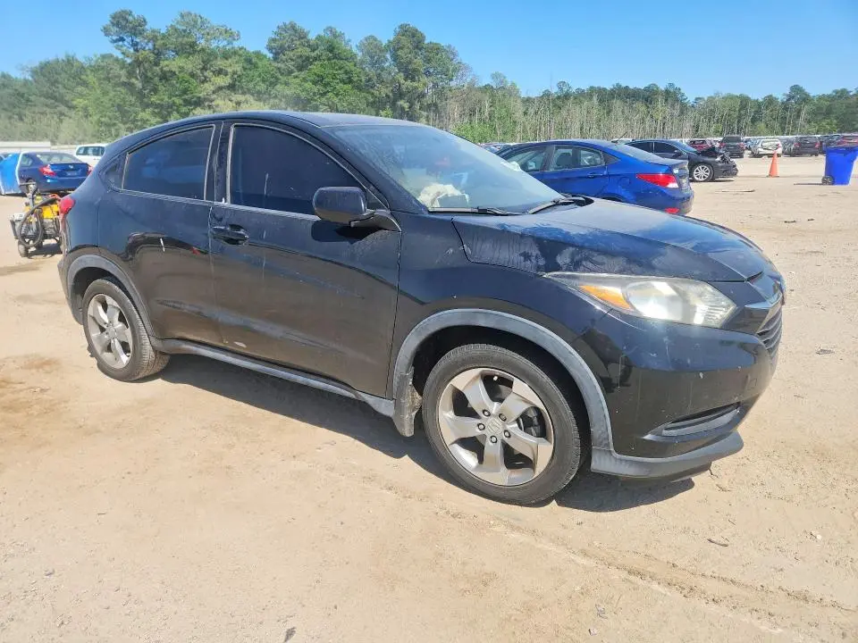 2018 HONDA HR-V LX  