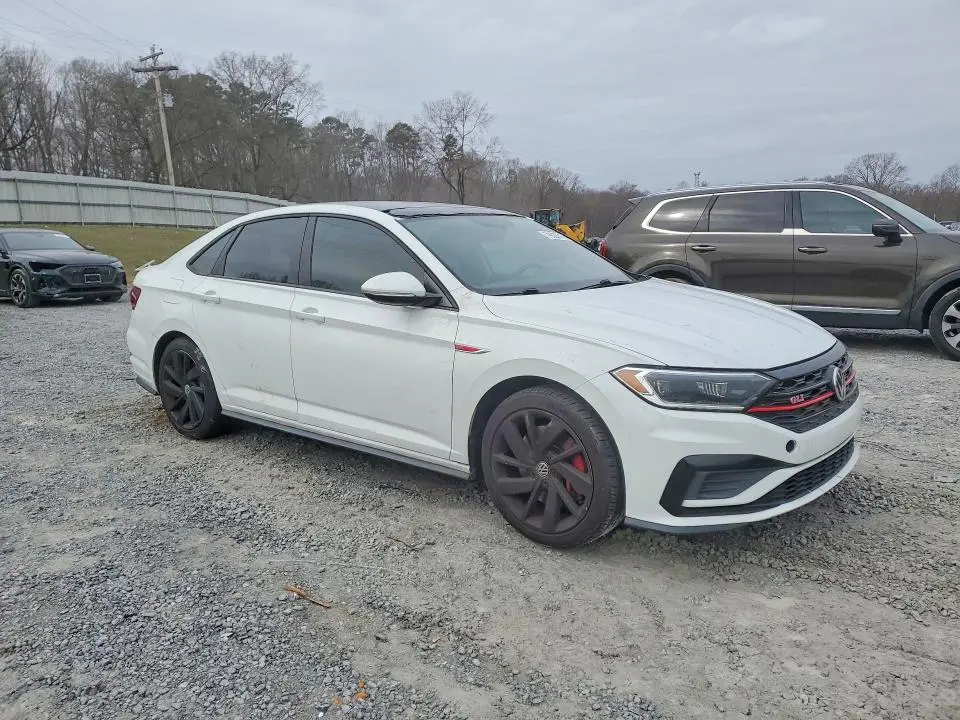 2019 VOLKSWAGEN JETTA GLI  