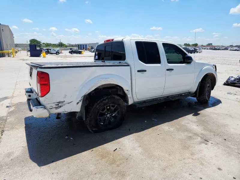 2021 NISSAN FRONTIER SV  