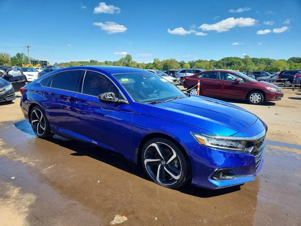 2022 HONDA ACCORD SPORT  