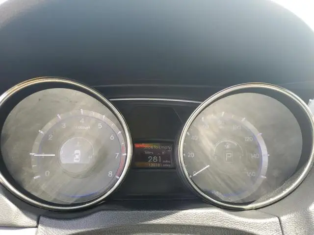 2011 HYUNDAI SONATA SE  