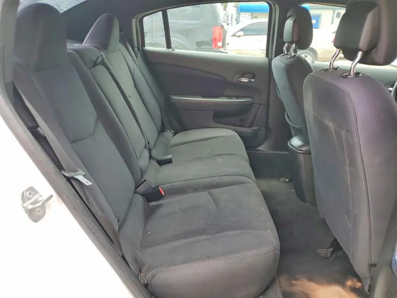 2014 CHRYSLER 200 LX  