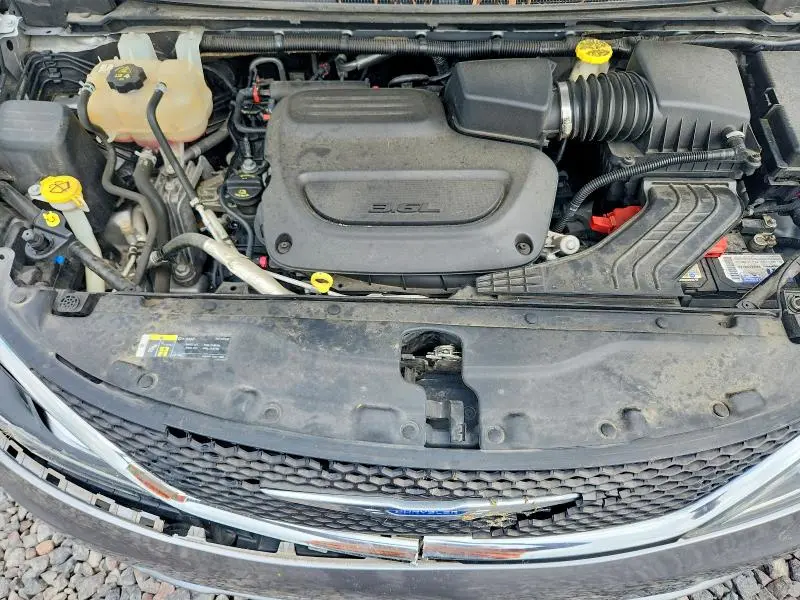 2019 CHRYSLER PACIFICA TOURING L  