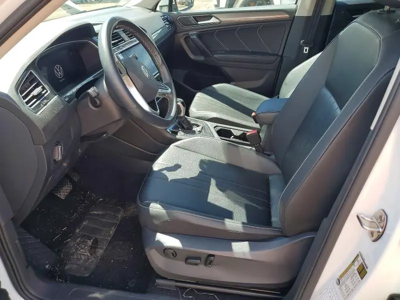 2024 VOLKSWAGEN TIGUAN SE  
