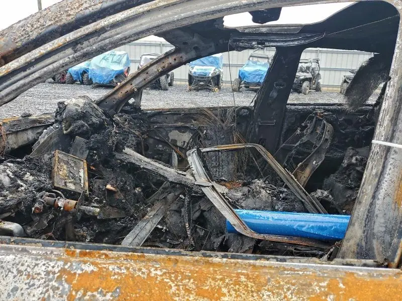 2012 HYUNDAI GENESIS 5.0L  