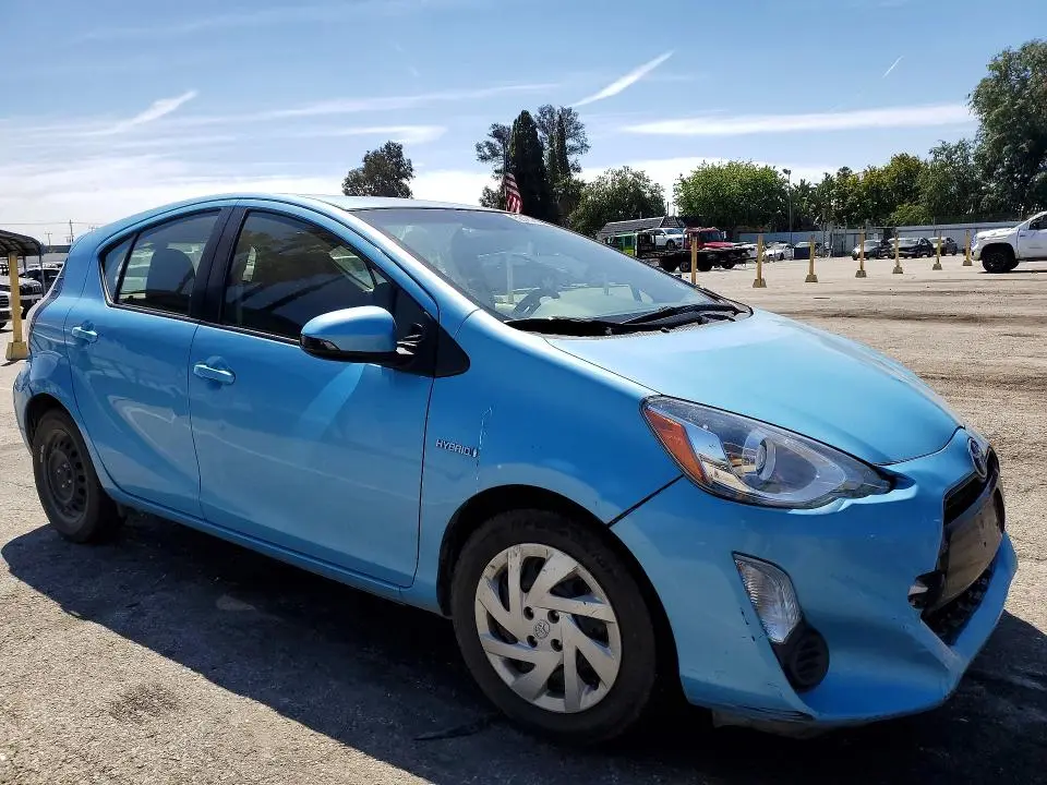 2015 TOYOTA PRIUS C TWO  
