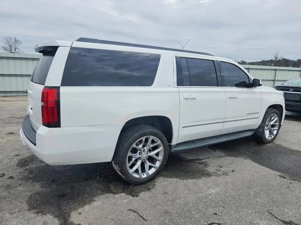 2017 CHEVROLET SUBURBAN C1500 LT  