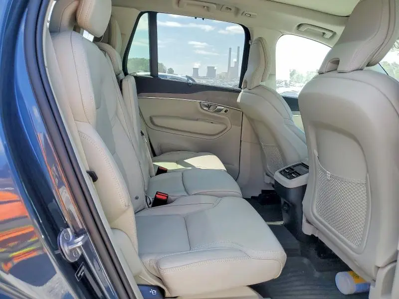 2024 VOLVO XC90 ULTIMATE  