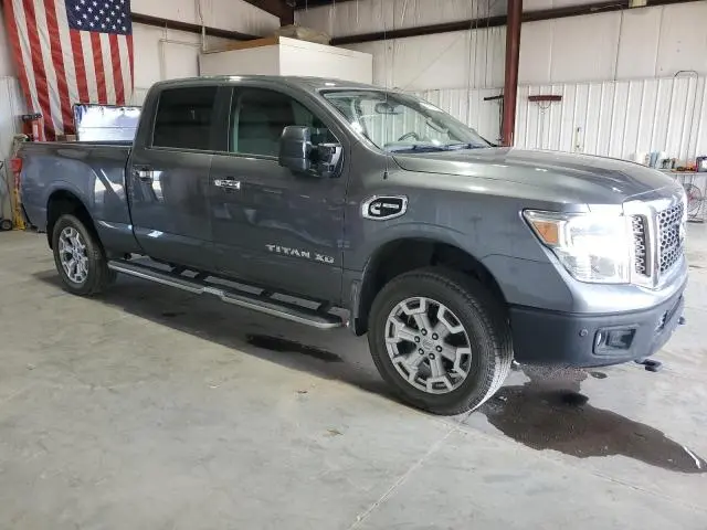 2017 NISSAN TITAN XD SL  