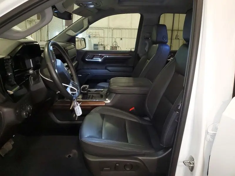 2024 CHEVROLET SILVERADO K1500 RST  