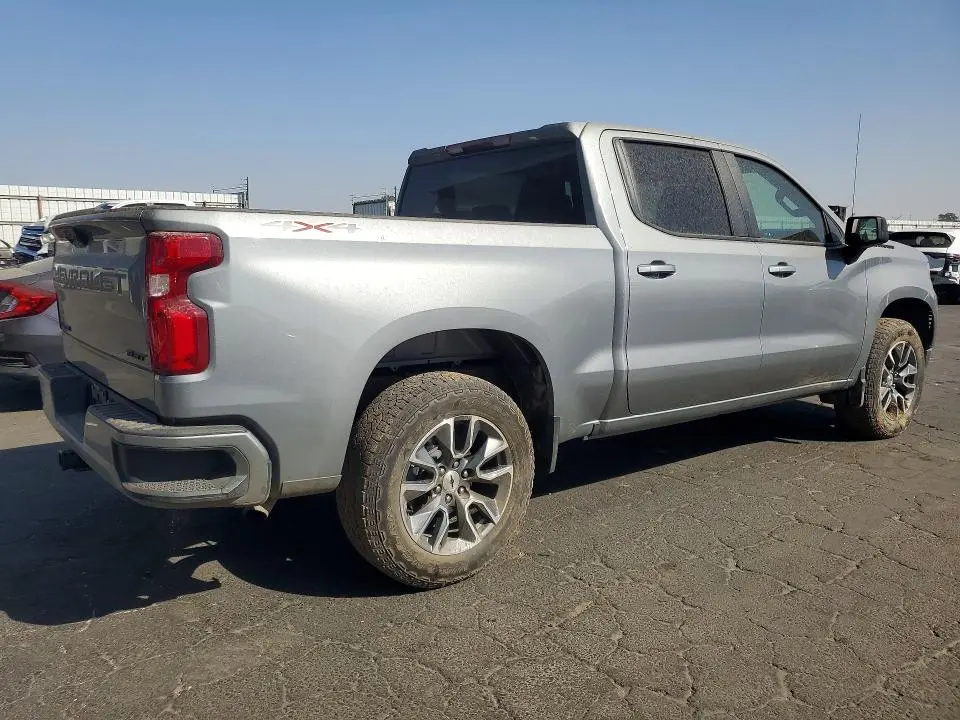 2024 CHEVROLET SILVERADO K1500 RST  