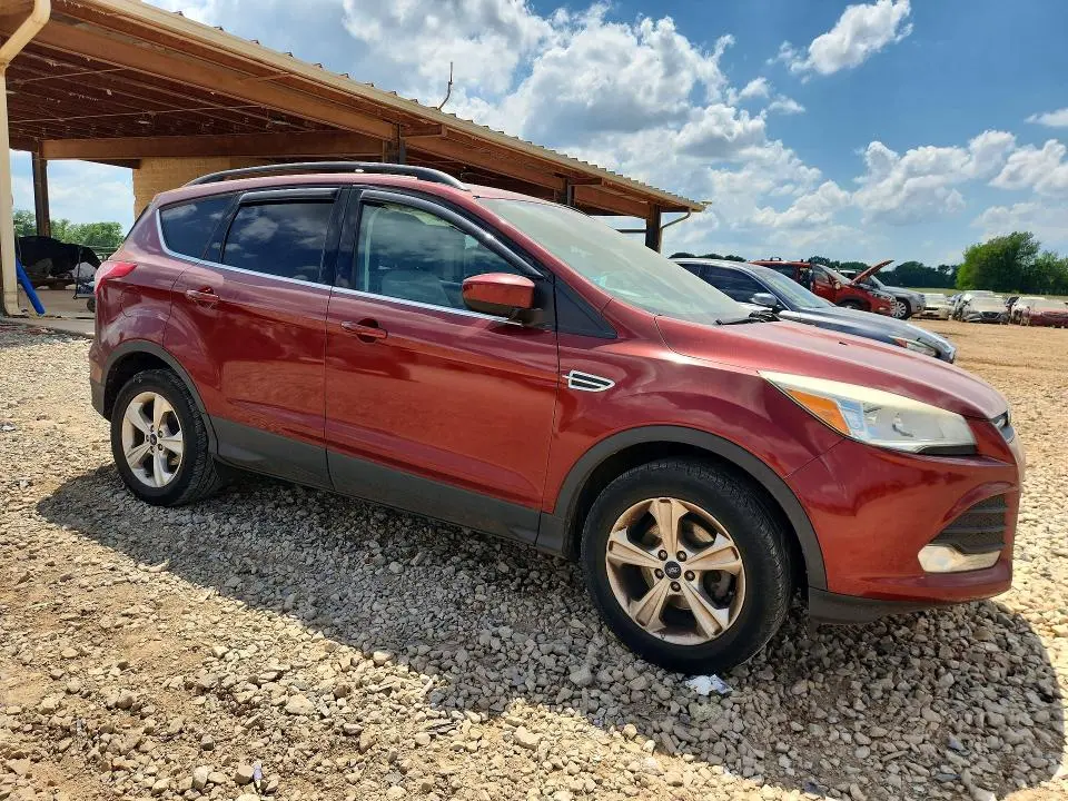 2014 FORD ESCAPE SE  