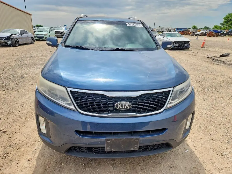 2014 KIA SORENTO LX  