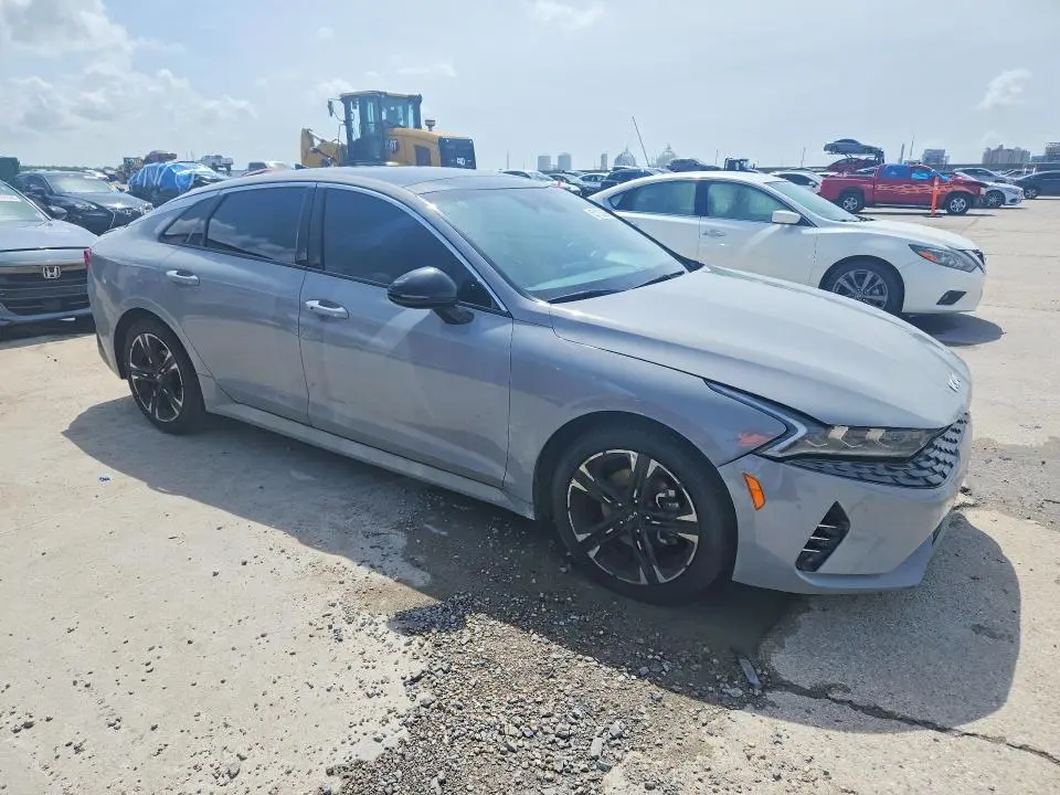 2022 KIA K5 GT LINE  