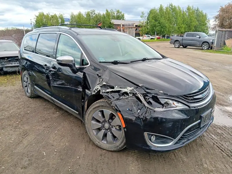 2019 CHRYSLER PACIFICA HYBRID LIMITED  