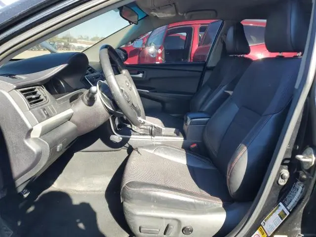 2016 TOYOTA CAMRY LE  