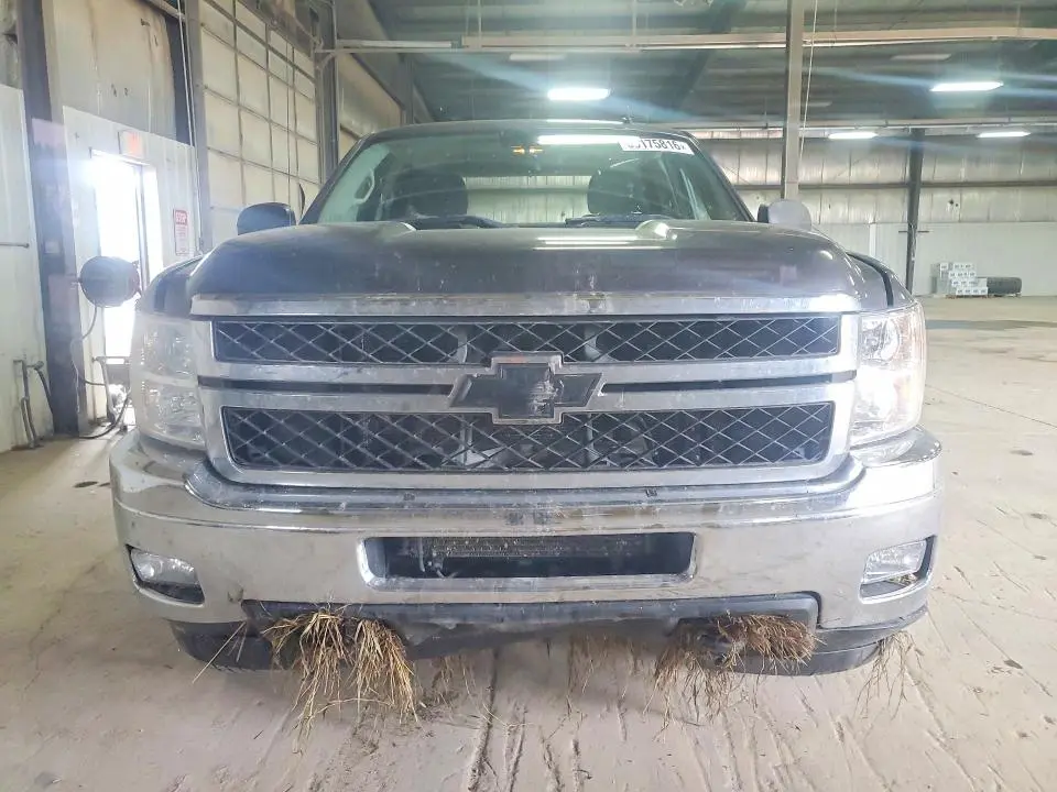 2011 CHEVROLET SILVERADO K2500 HEAVY DUTY LT  