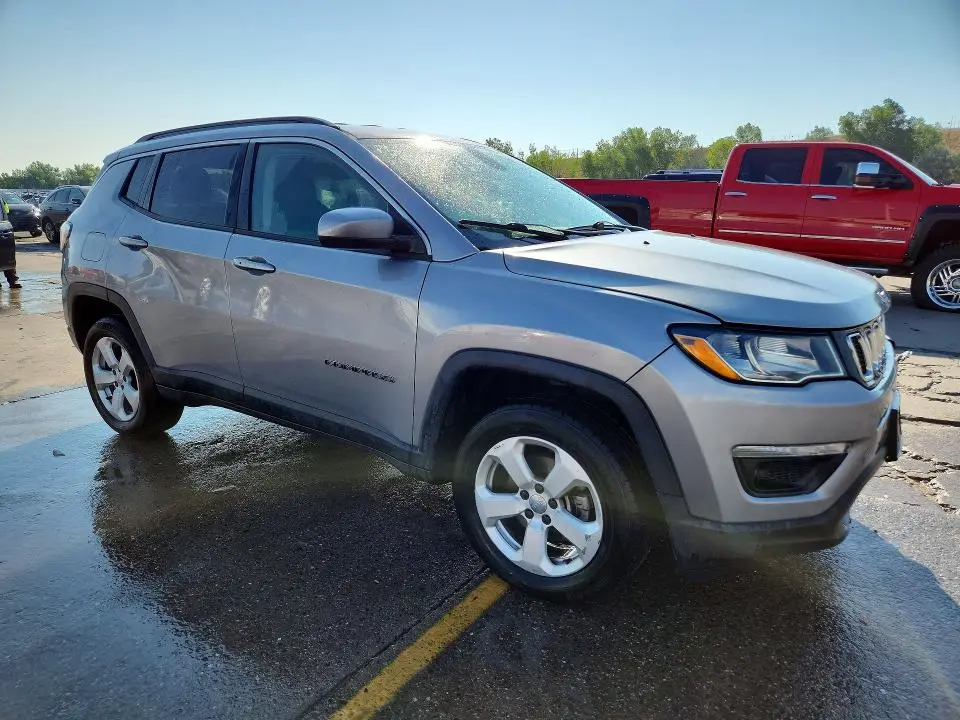 2019 JEEP COMPASS LATITUDE  