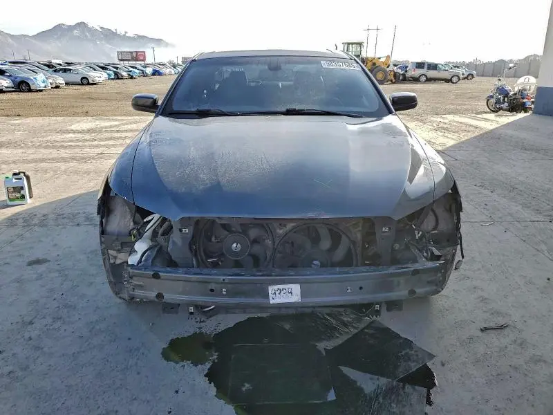 2018 FORD TAURUS SEL  