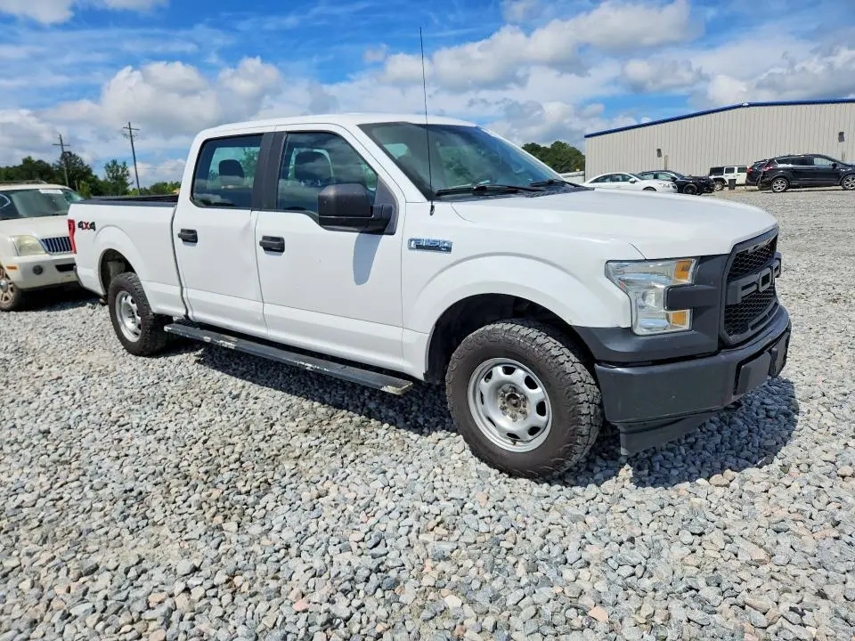 2017 FORD F150 SUPERCREW  