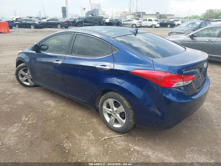 2013 HYUNDAI ELANTRA GLS