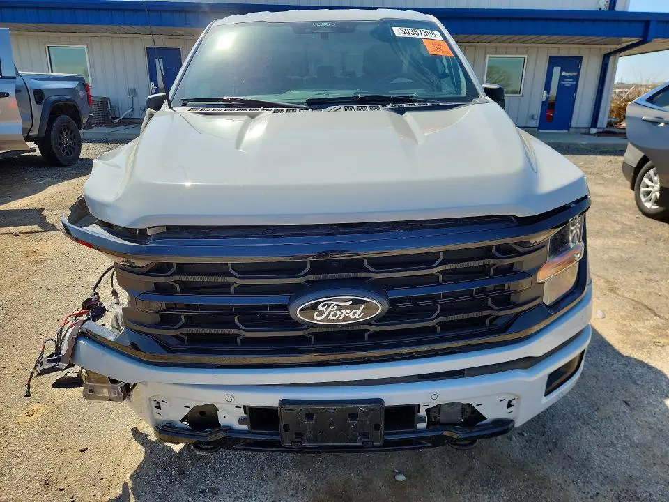 2024 FORD F150 XLT  