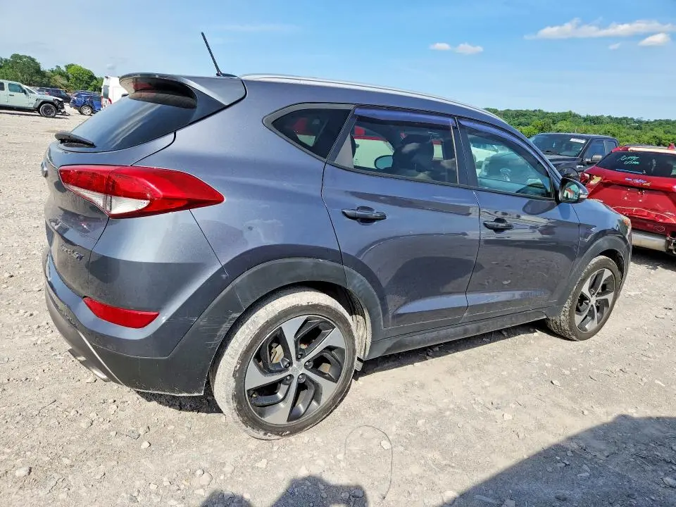 2016 HYUNDAI TUCSON SPORT  